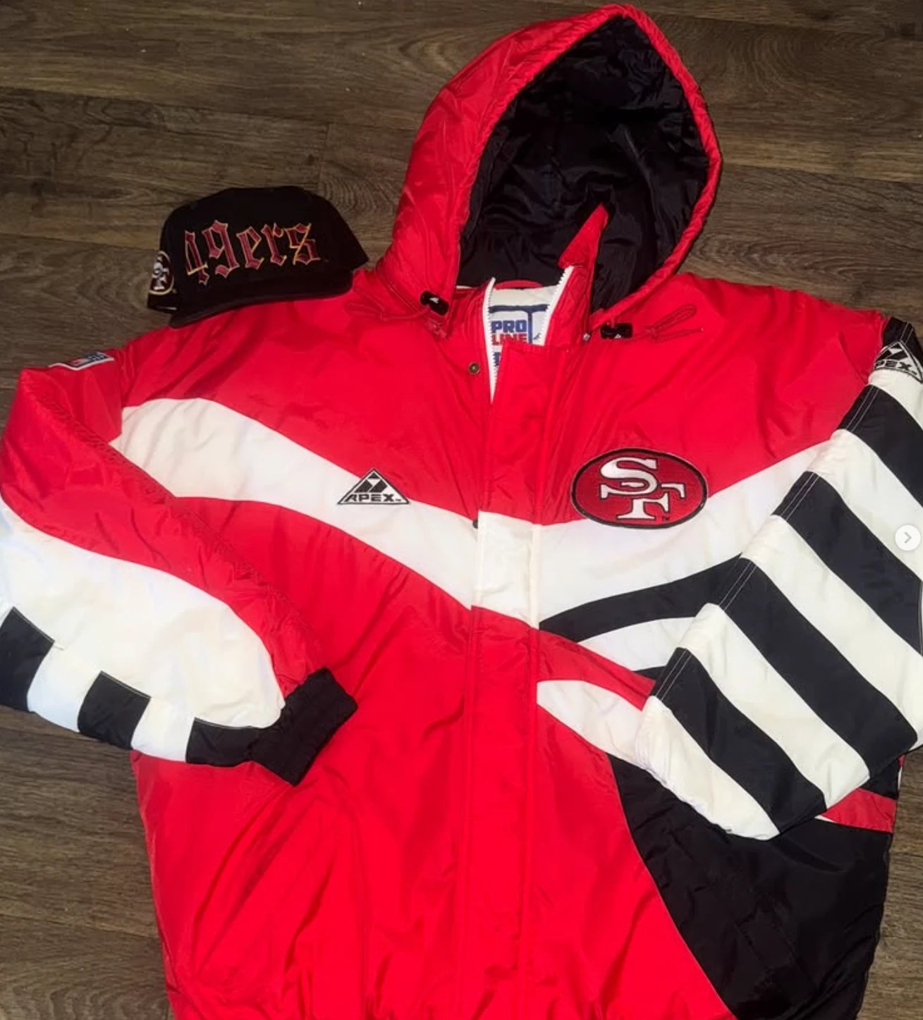 49ers Apex Hooded Starter Jacket + Cap